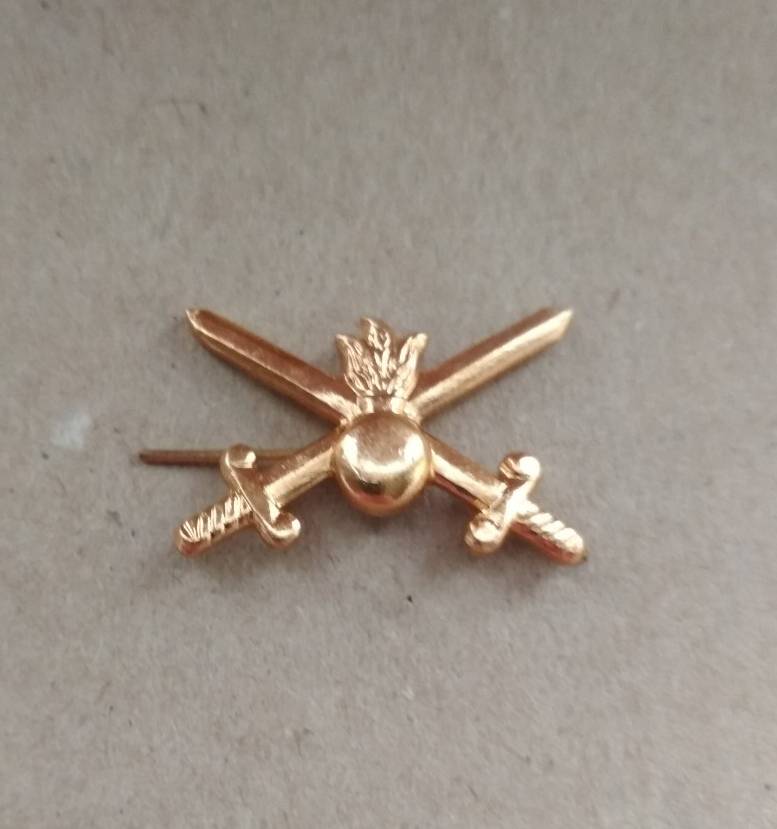Эмблема-петлица сухопутные войска тип 2 золотистая алюминий